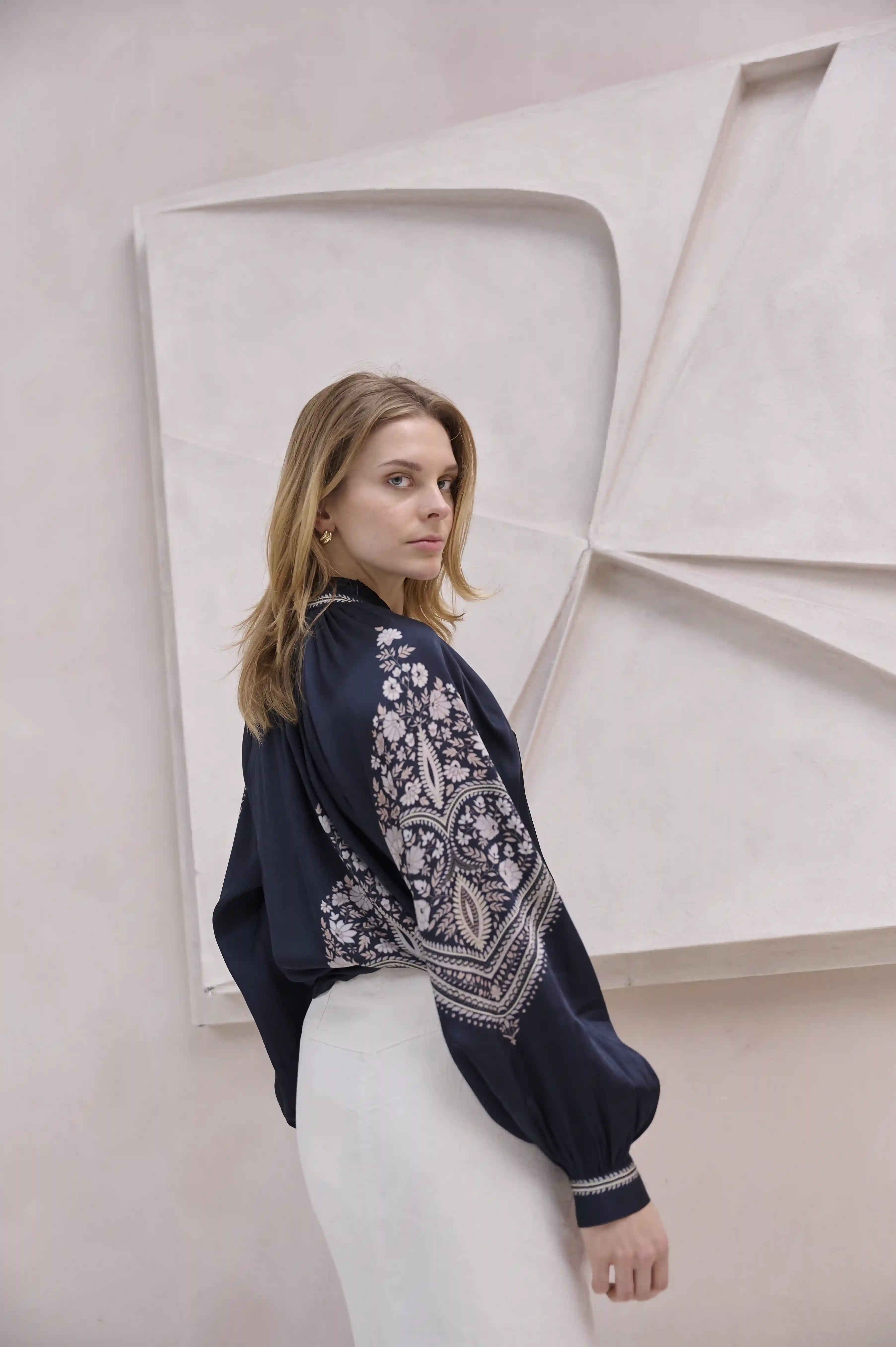 hycinth_blouse_image_5