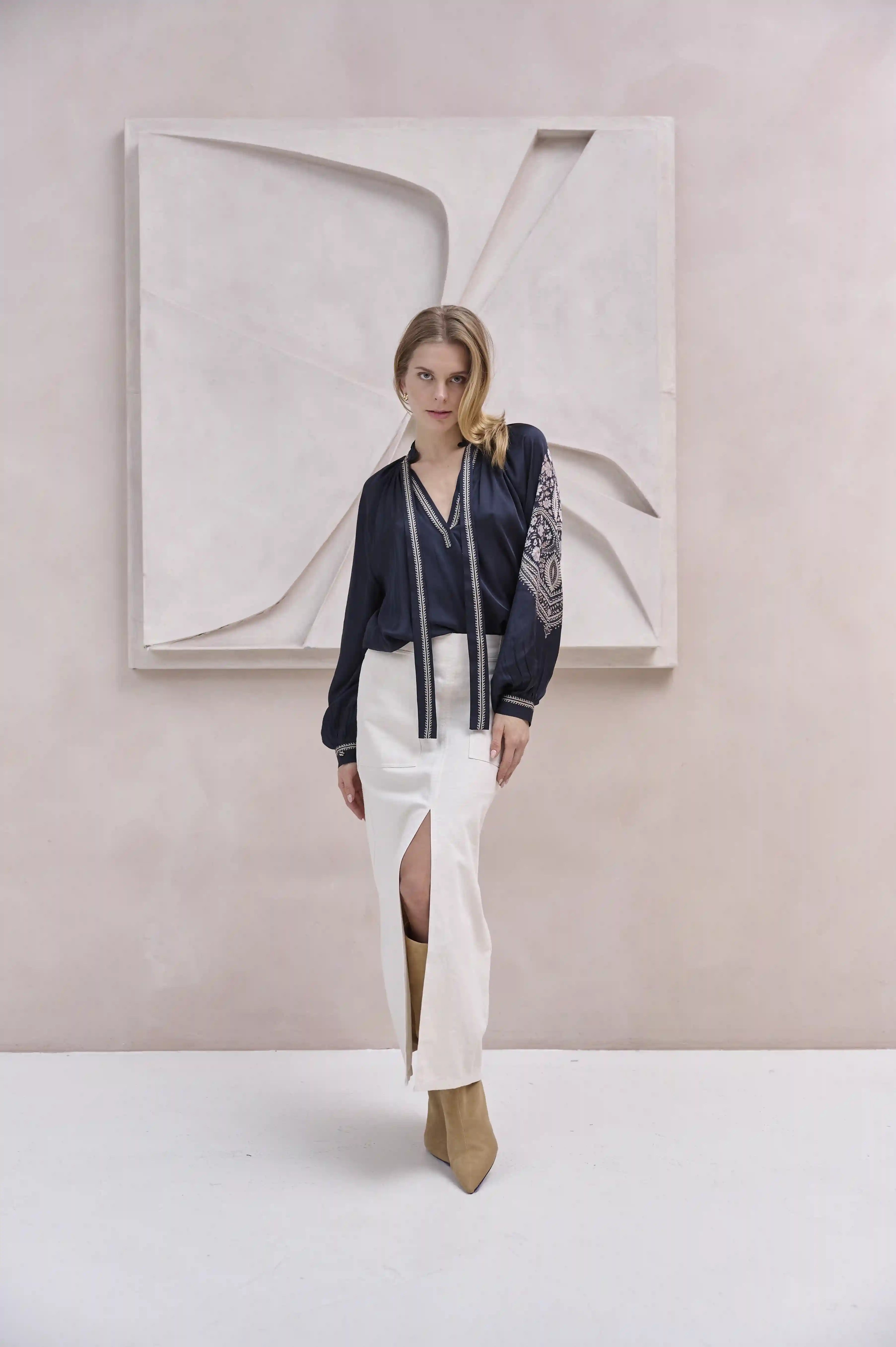 hycinth_blouse_image_1